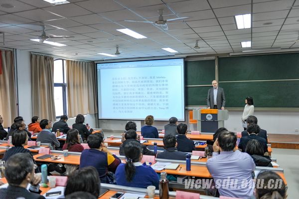 //www.qdxq.huangseweb.org/__local/E/53/CB/9E2A96E0A0FF6458E895650C00F_56C6C75E_D02E.jpg
